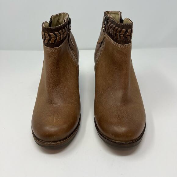 OluKai Kamahoi Women's Leather Booties Size 6.5 Fall Essentials Brown School - Picture 2 of 12